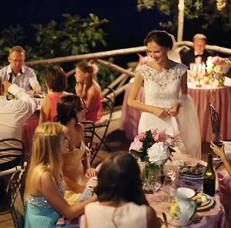 Rina 2* Амальфі