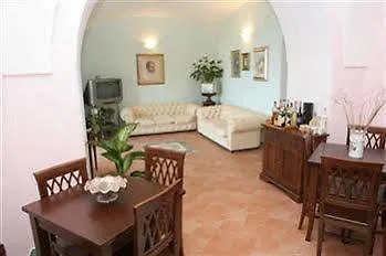 酒店 瑞纳别墅式酒店